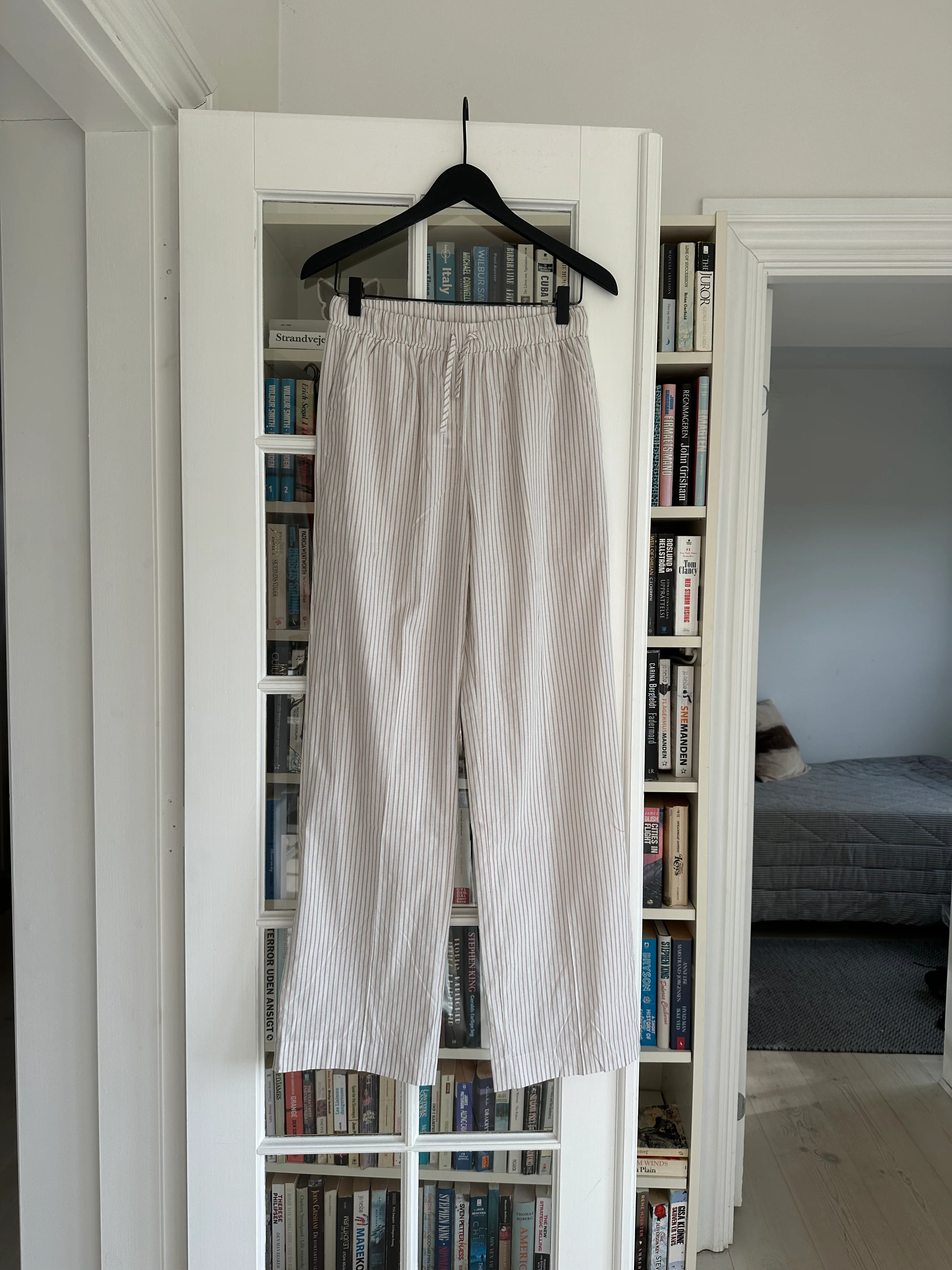 Sofie Schnoor S237111 Abigale trousers Camel striped - Image 3