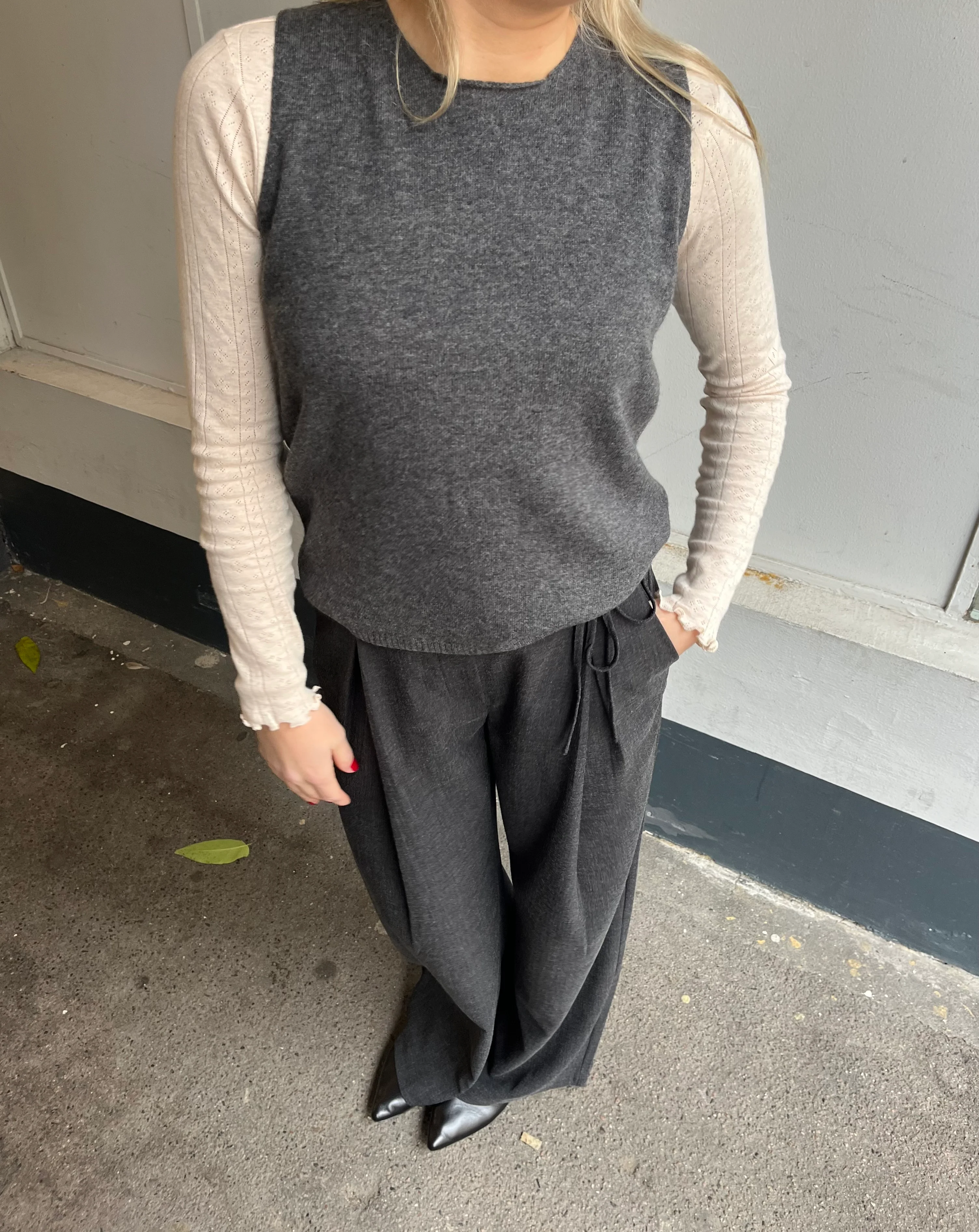 Minimum Auburns merino vest Grey Melange - Image 3