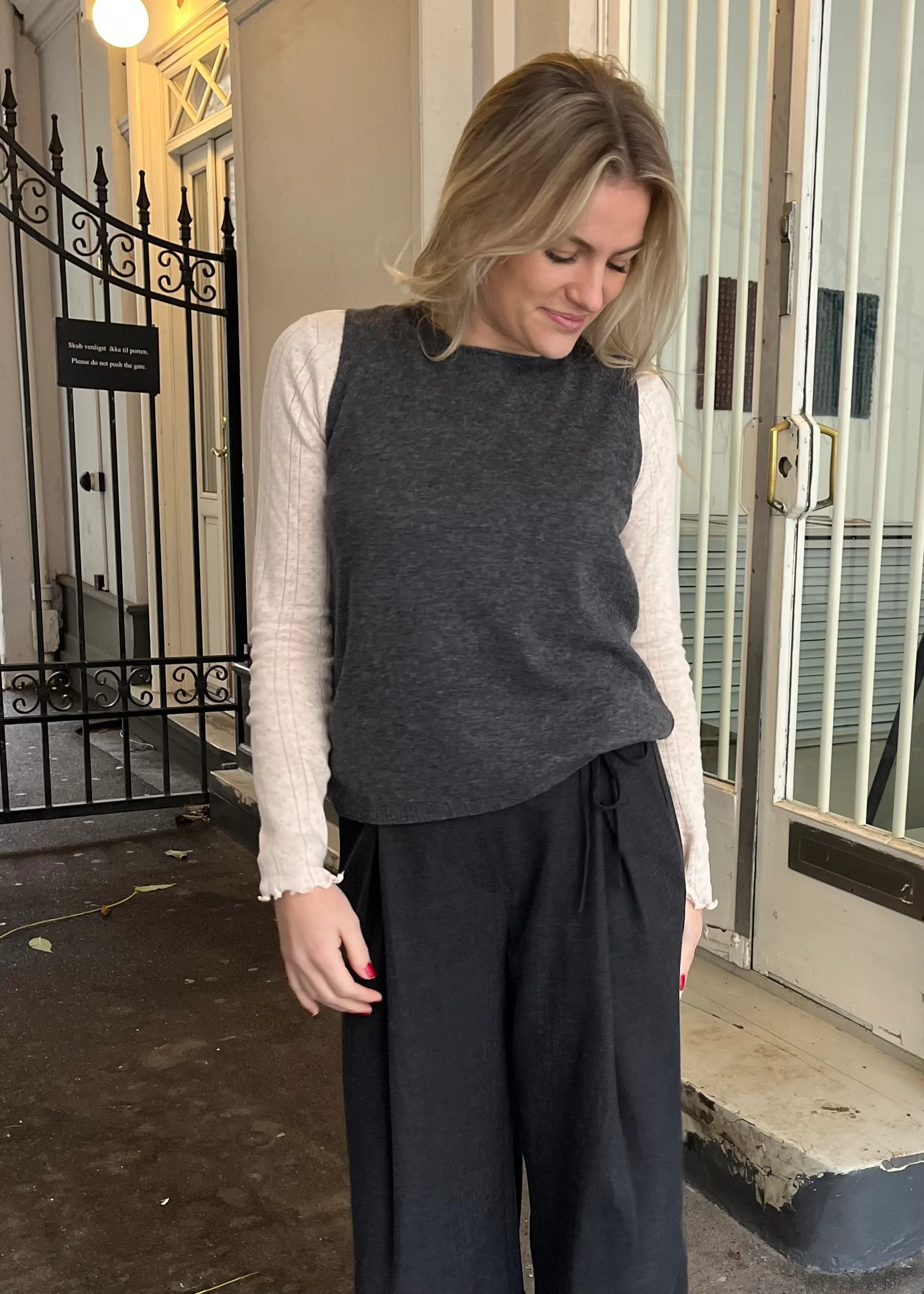 Minimum Auburns merino vest Grey Melange - Image 4