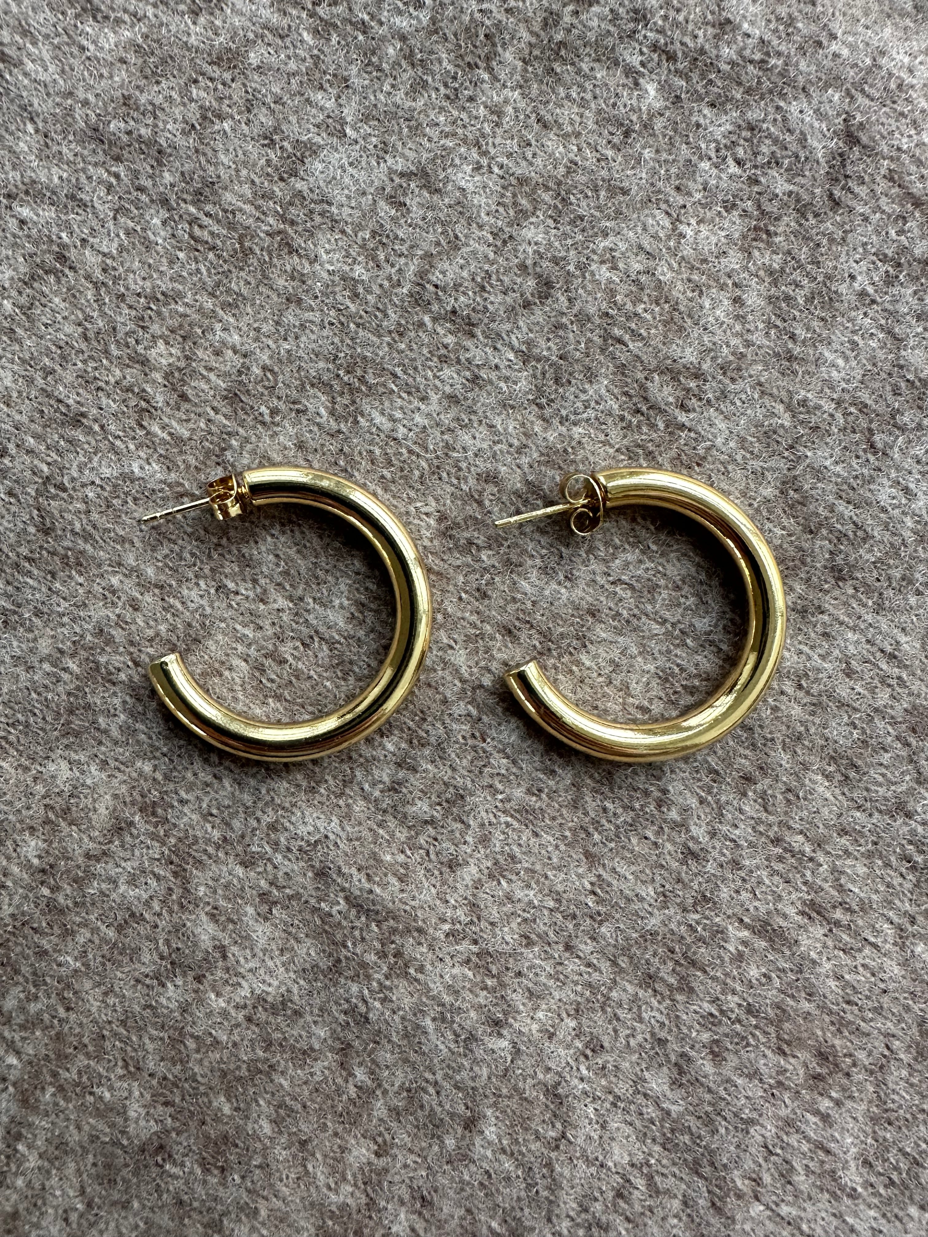 Black design by Camilla Folkman Sif hoops - Image 5