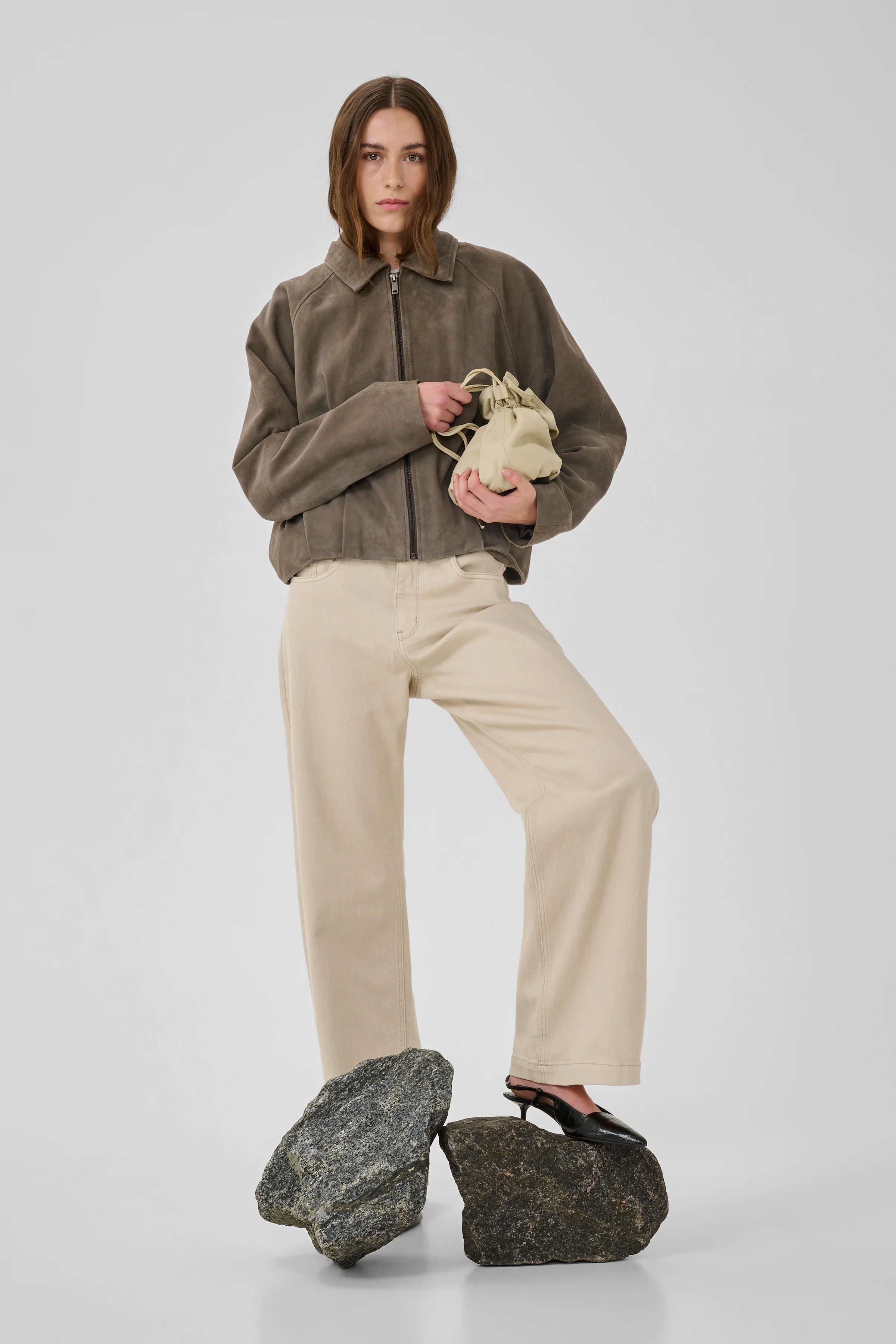 My Essential Wardrobe DangoMW 157 High X-Wide Oatmeal - Image 5