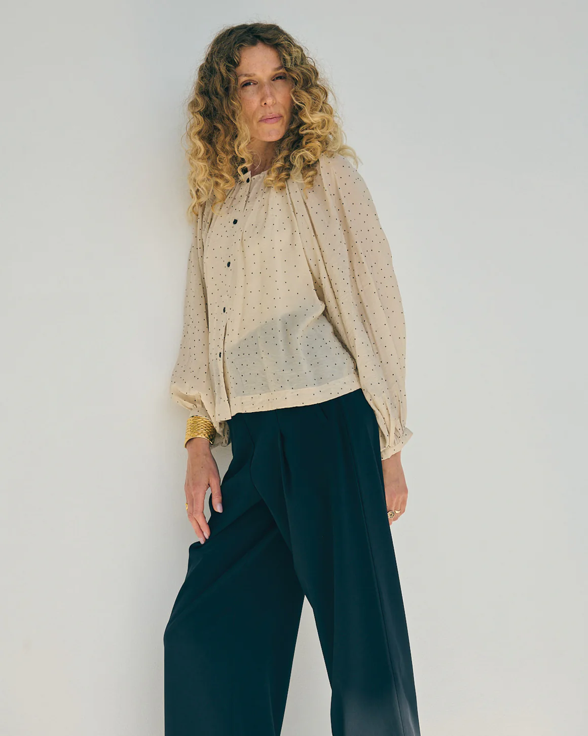 La Rouge Dot Shirt sand - Image 4