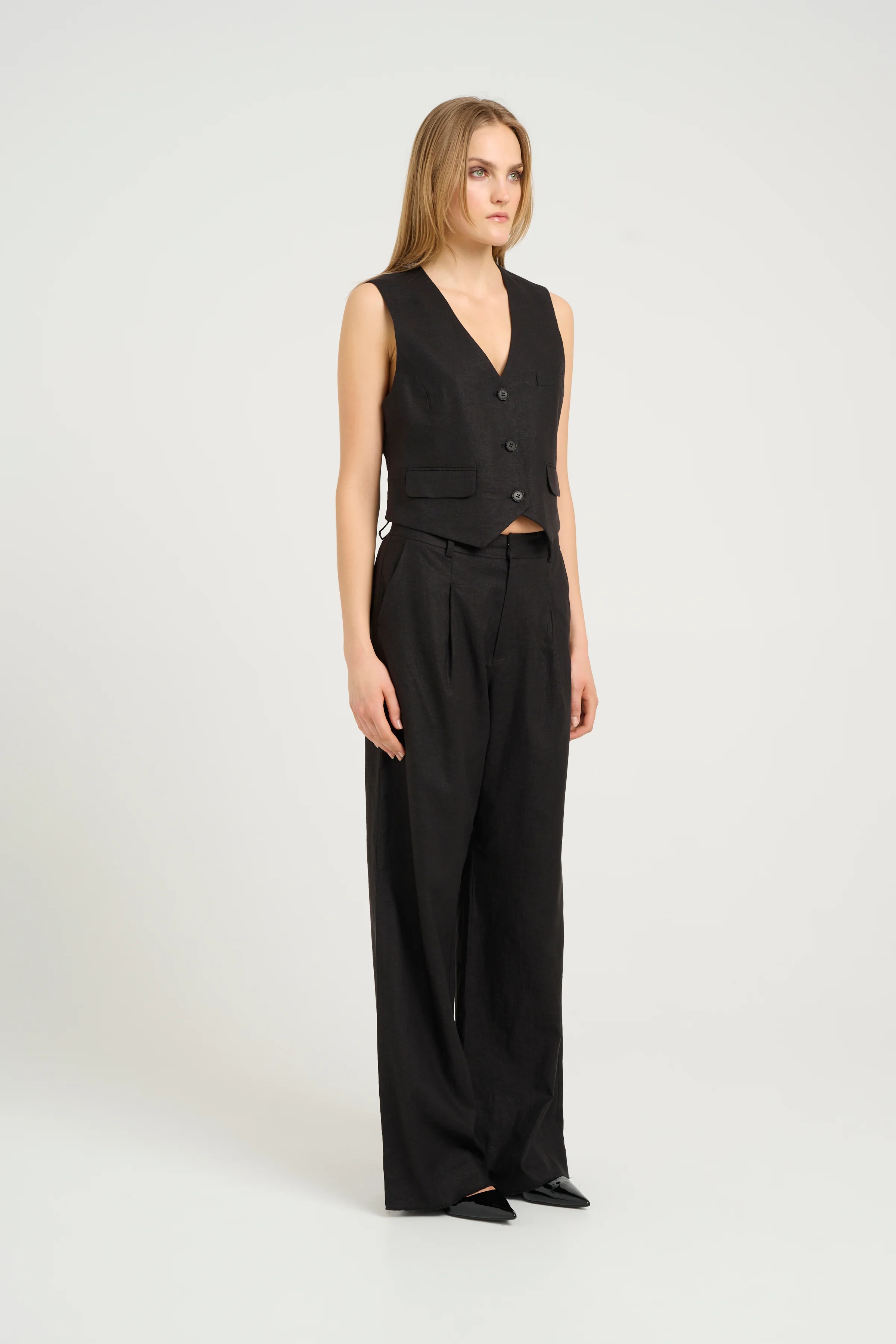 Gestuz ElarahGZ linen HW pants NOOS black - Image 4