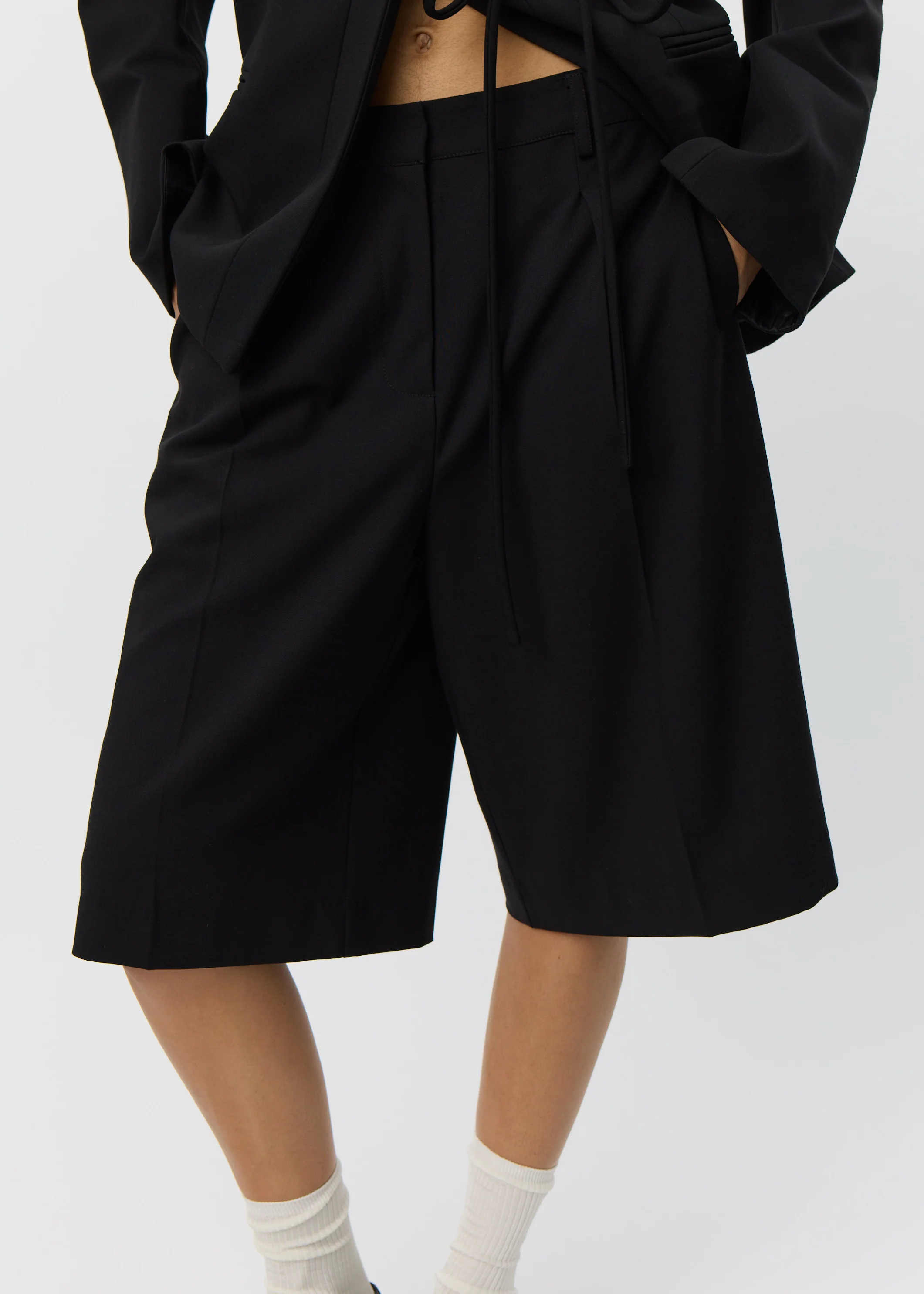 Sofie Schnoor Elsasw shorts black - Image 2