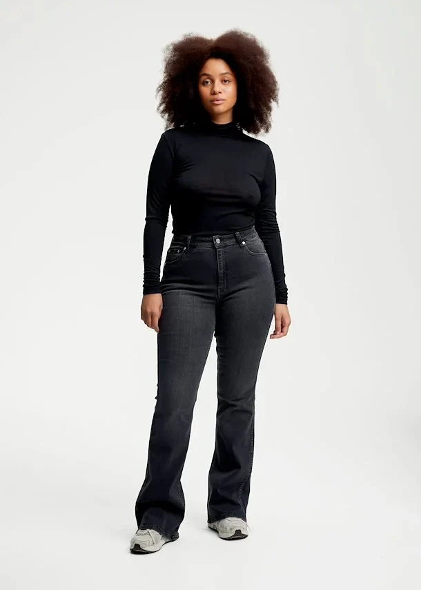 Gestuz EmilindaGZ HW flared jeans NOOS Washed grey - Image 7