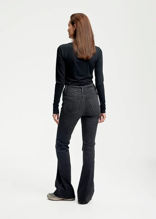 Gestuz EmilindaGZ HW flared jeans NOOS Washed grey - Image 8