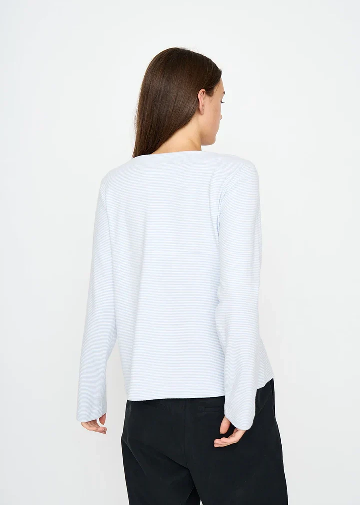 Esmé Studios ESJenna LS Blouse GOTS Kentucky Blue - Image 4