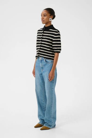 Gestuz GZalpha SS short cardigan black ivory stripe - Image 5