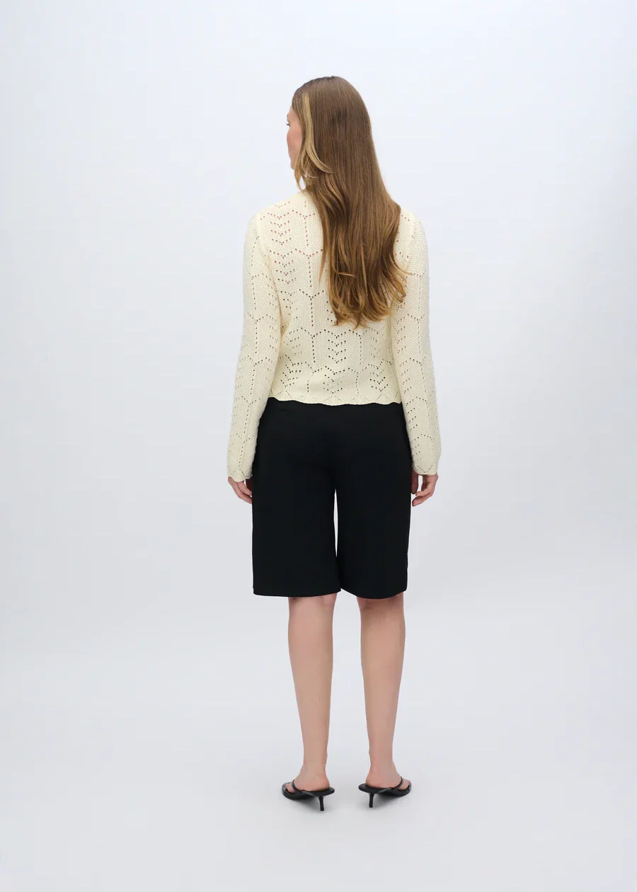 Moves Haven shorts black - Image 6
