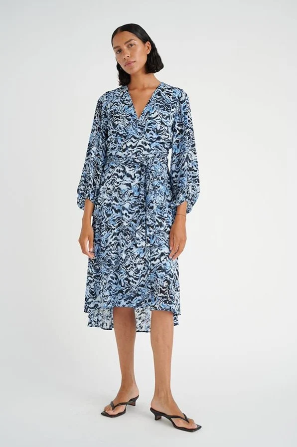 InWear BasiraIW Wrap Dress Blue Bark Wood - Image 3
