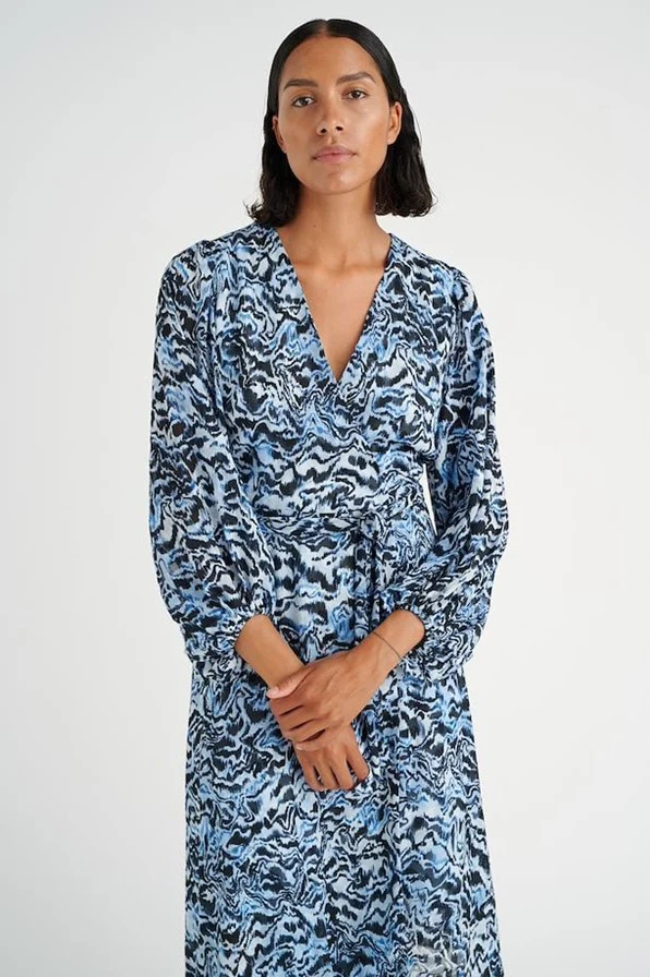 InWear BasiraIW Wrap Dress Blue Bark Wood - Image 4