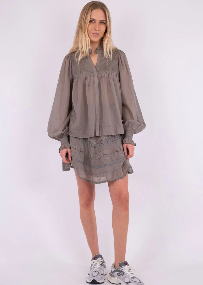 Neo Noir Jill S Voile Blouse smoke green - Image 8