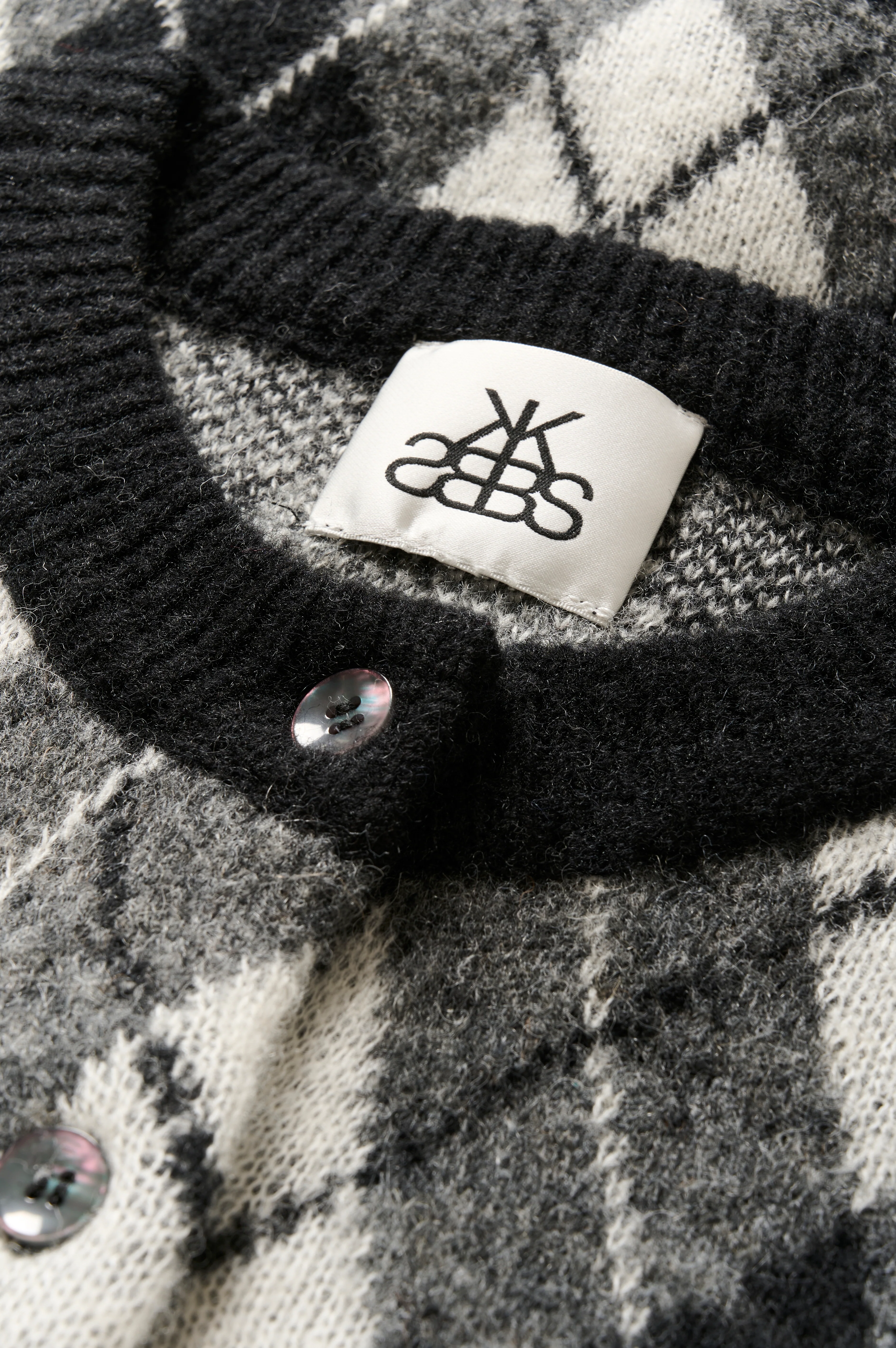 Karen by Simonsen KBConstantine Cardigan Black Harlequin - Image 3