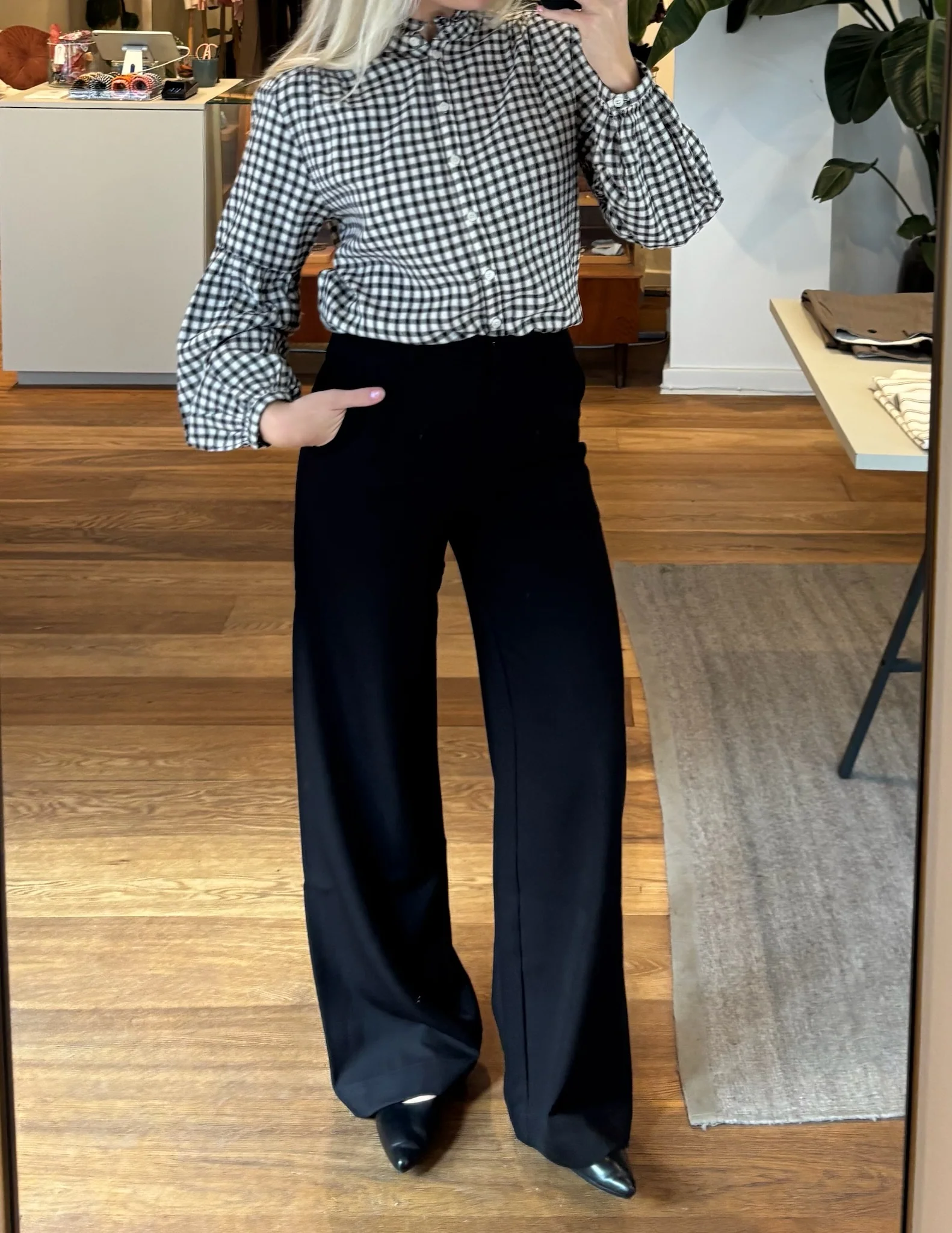 Minimum Lessa pants Black - Image 3