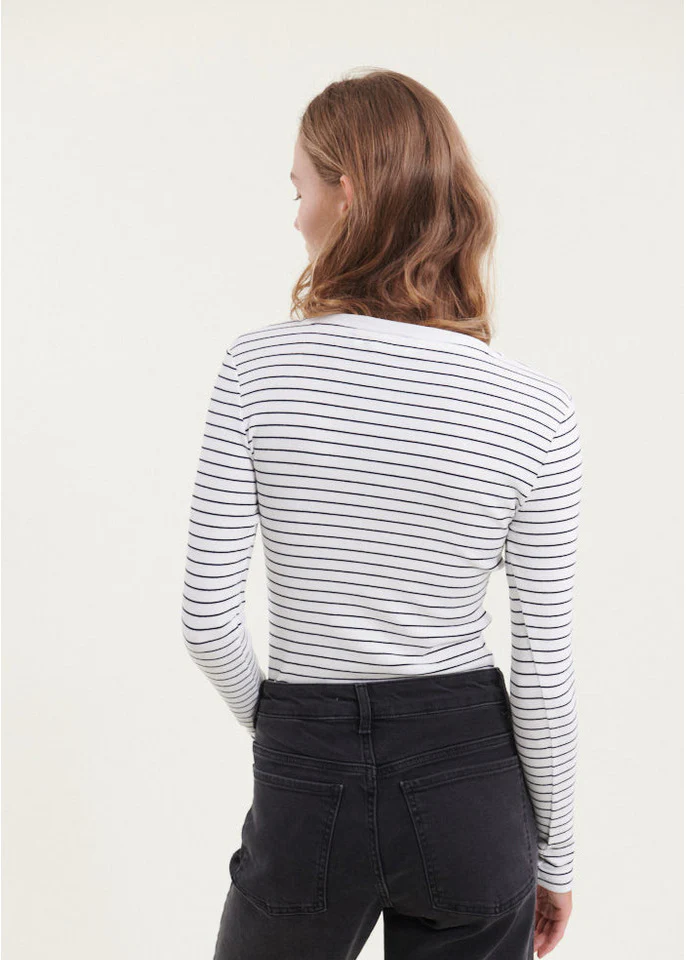 Basic Apparel Ludmilla LS Tee 702 Bright white / black - Image 5