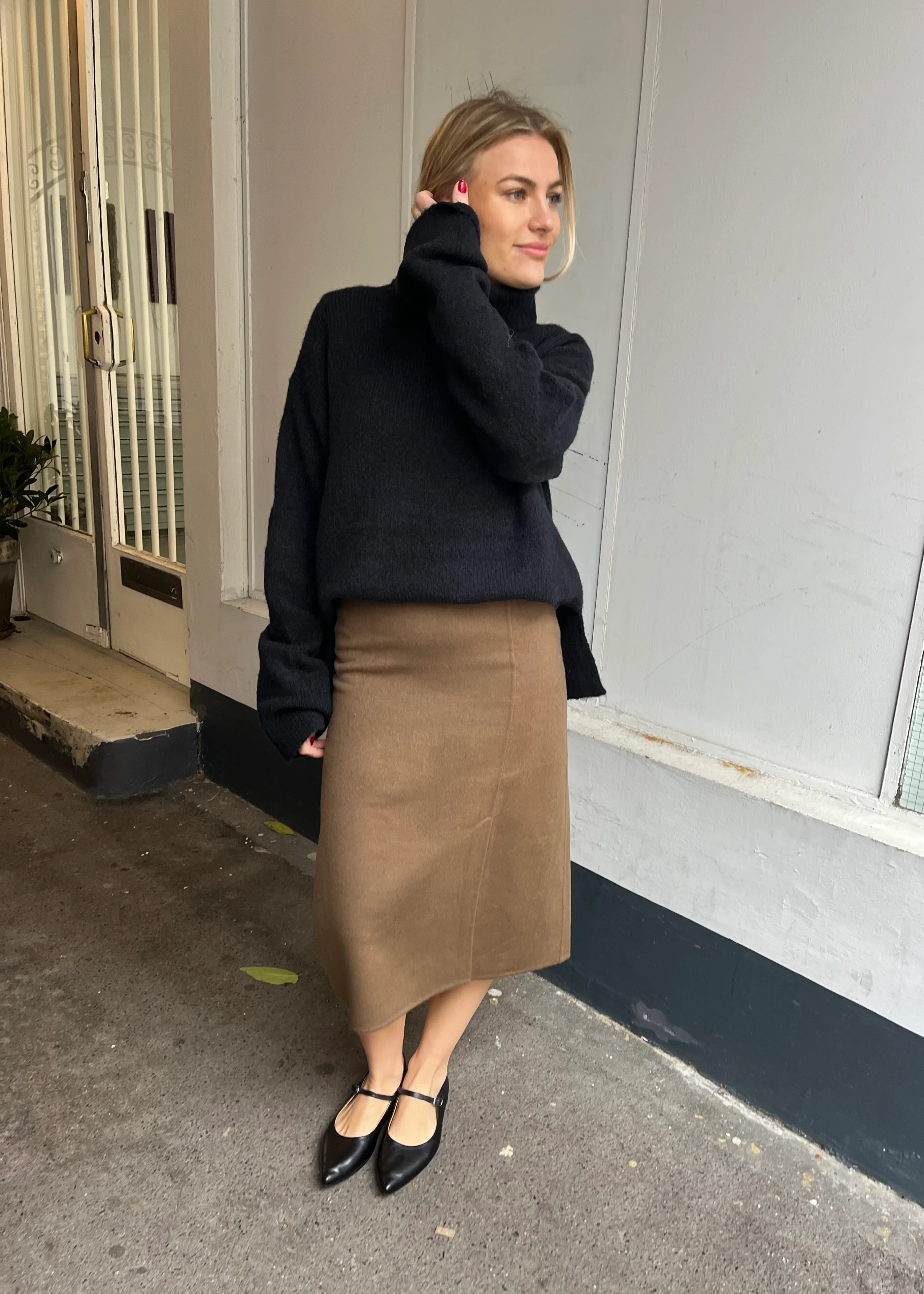 Minimum Calliope skirt 3772 Shitake - Image 4