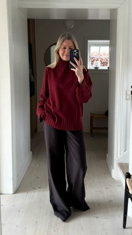 Minimum Darcys turtleneck merlot - Image 3