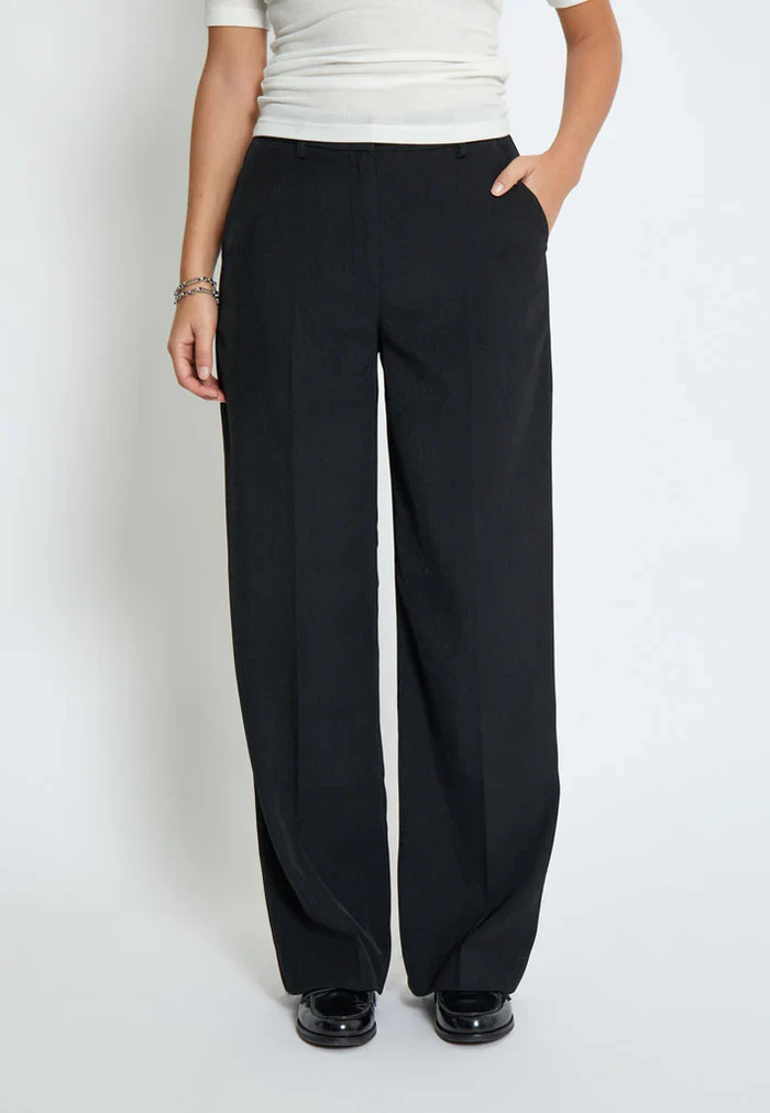 Minus MSLivina Straight Leg Pant Black - Image 2