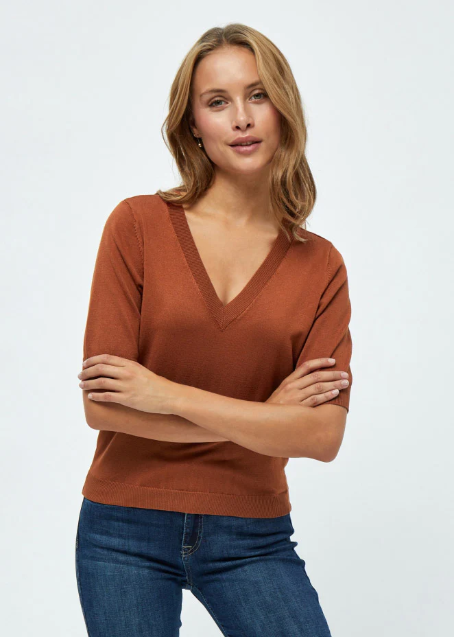 MSMilla V-Neck Knit Tee Desert Sand - Image 2