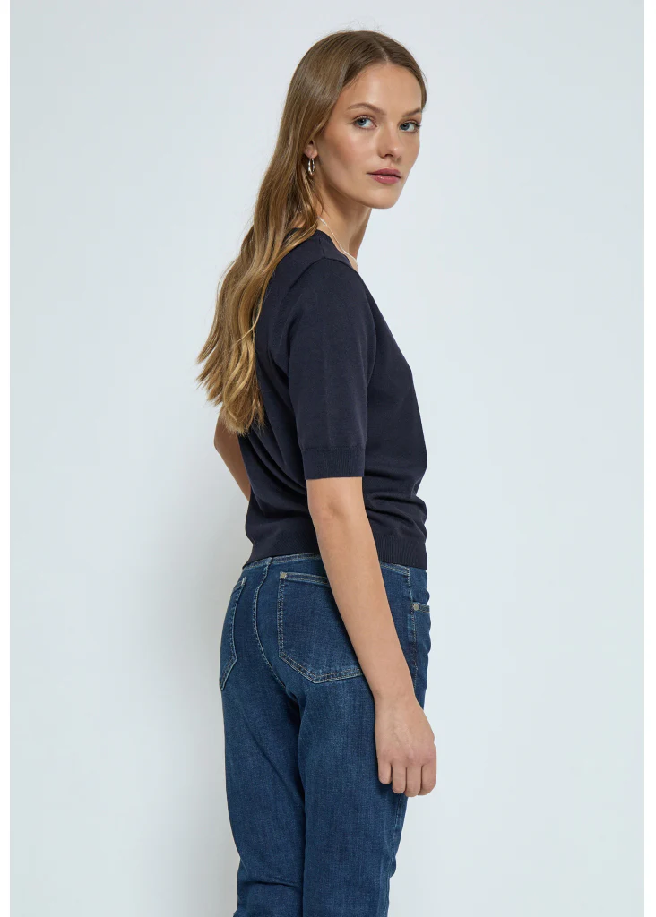 MSMilla V-Neck Knit Tee black iris (navy) - Image 5