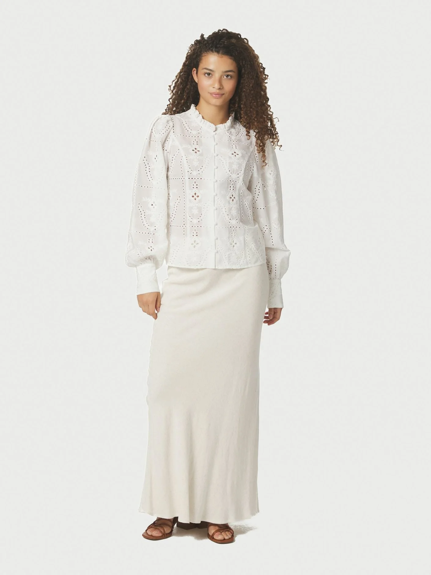 Neo Noir Gilda Embroidery Blouse White - Image 7