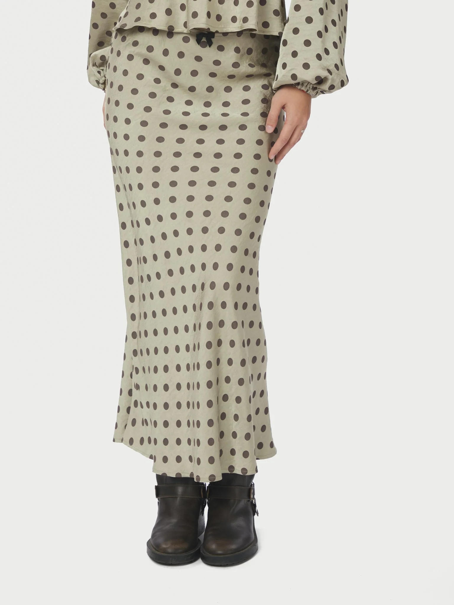 Neo Noir Lola Dotted Skirt Pistachio - Image 4