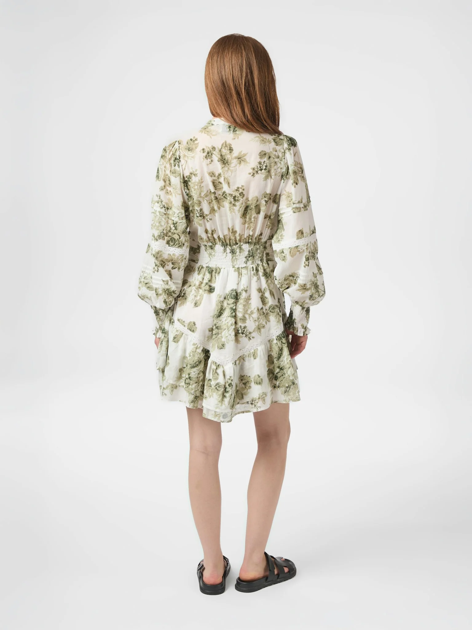 Neo Noir Roberta Flower Flow Dress Sage Green - Image 4