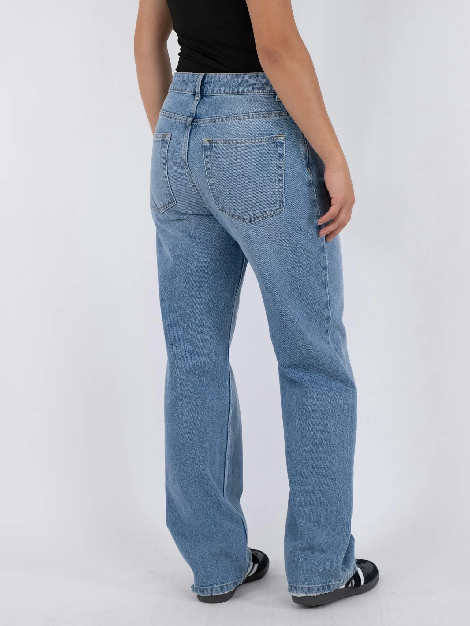 Neo Noir Simona D Jeans Stonewash - Image 3