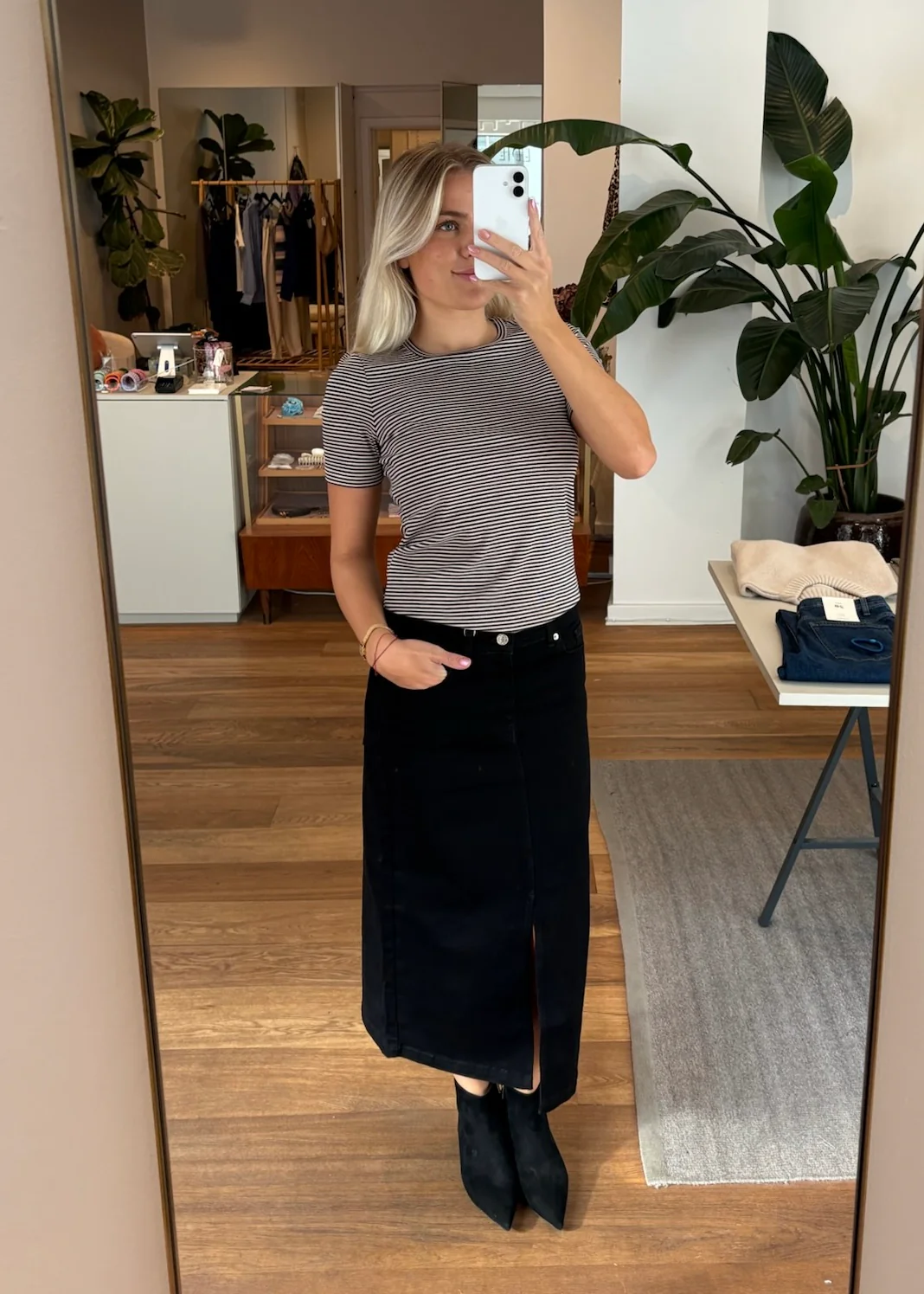 Part Two DilinPW Skirt Black - Image 4