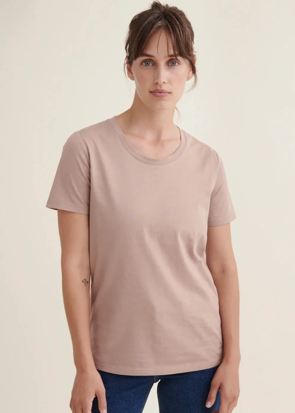 Basic Apparel Rebekka Tee GOTS Amphora - Image 4