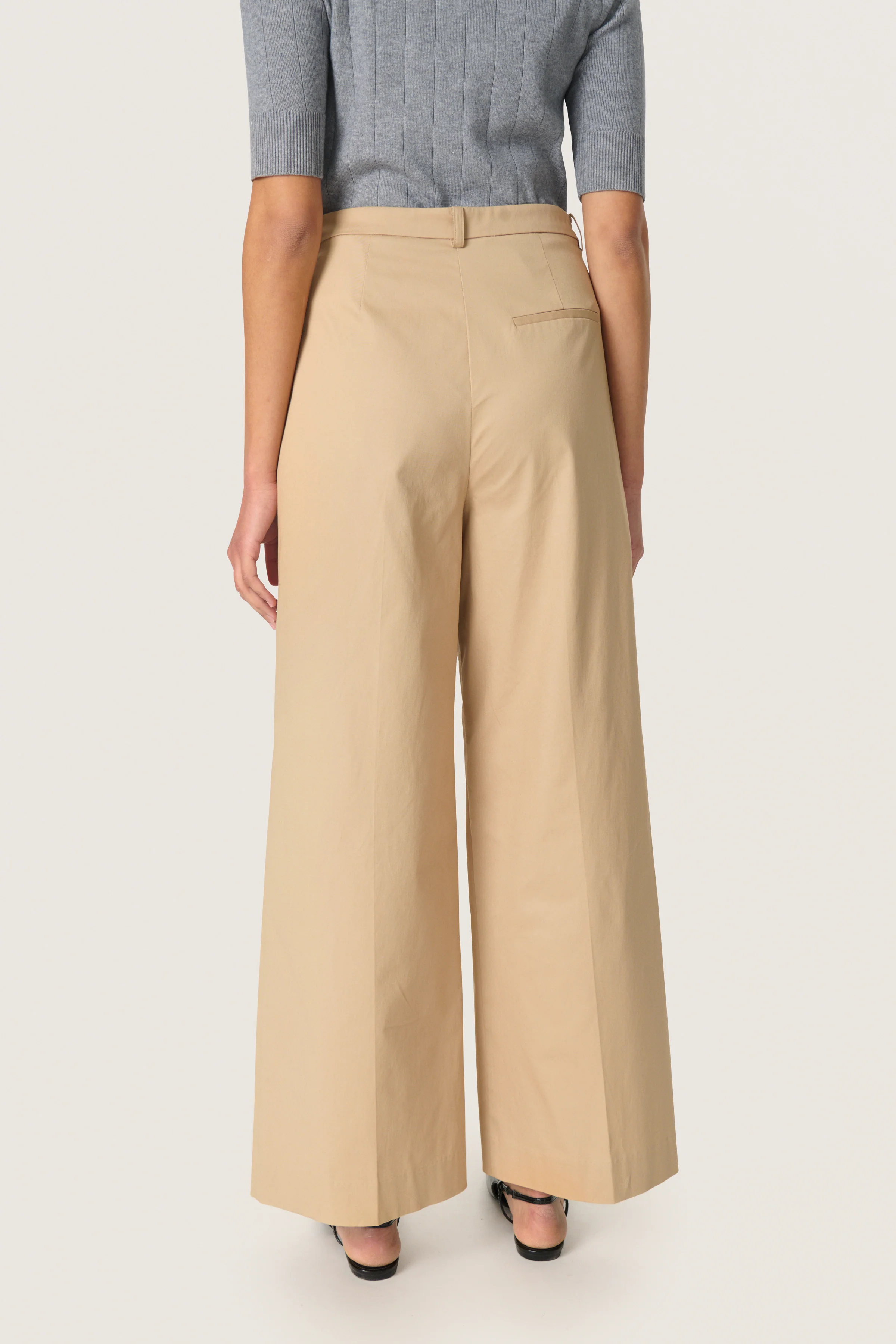 Soaked in Luxury SLMalo Pants travertine - Image 6