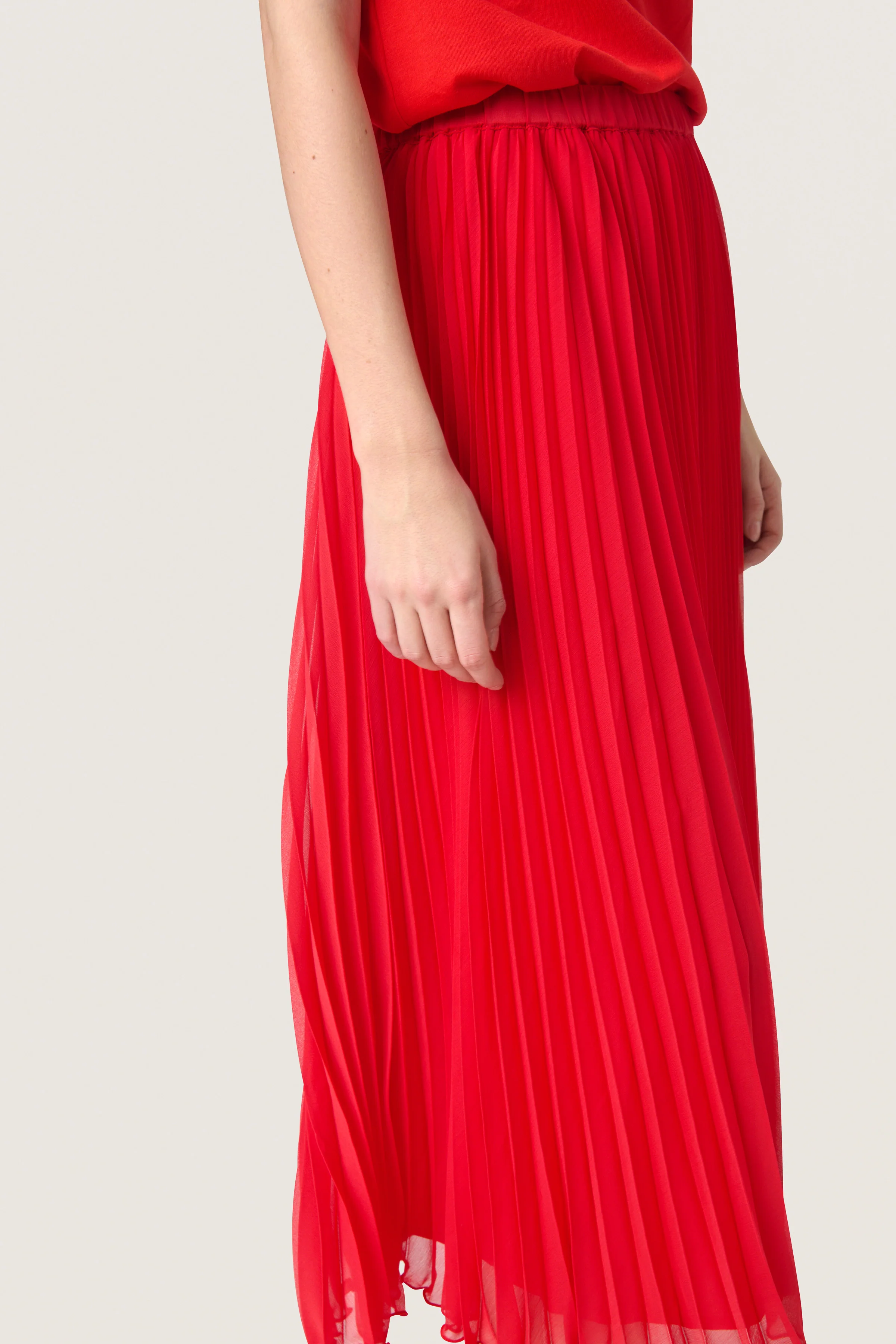 Soaked SLAlista Evelina Skirt Goji Berry - Image 5