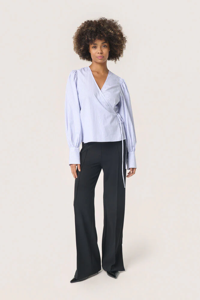 Soaked SLOriana Wrap Blouse White and blue stripes - Image 3