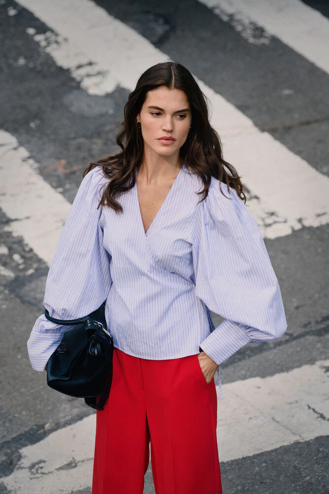Soaked SLOriana Wrap Blouse White and blue stripes - Image 5
