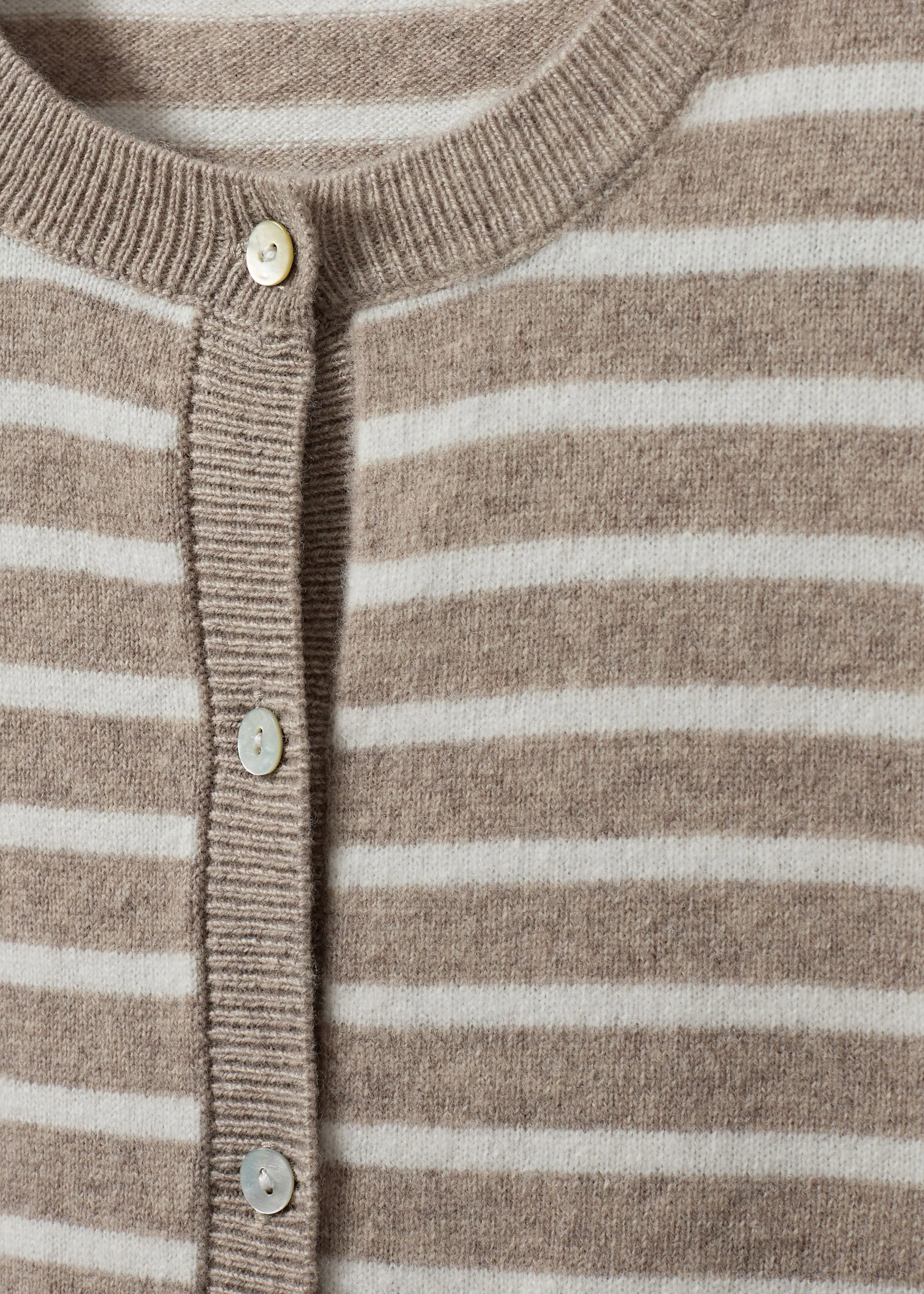 Sofie Schnoor Cisse cardigan Light brown striped - Image 5