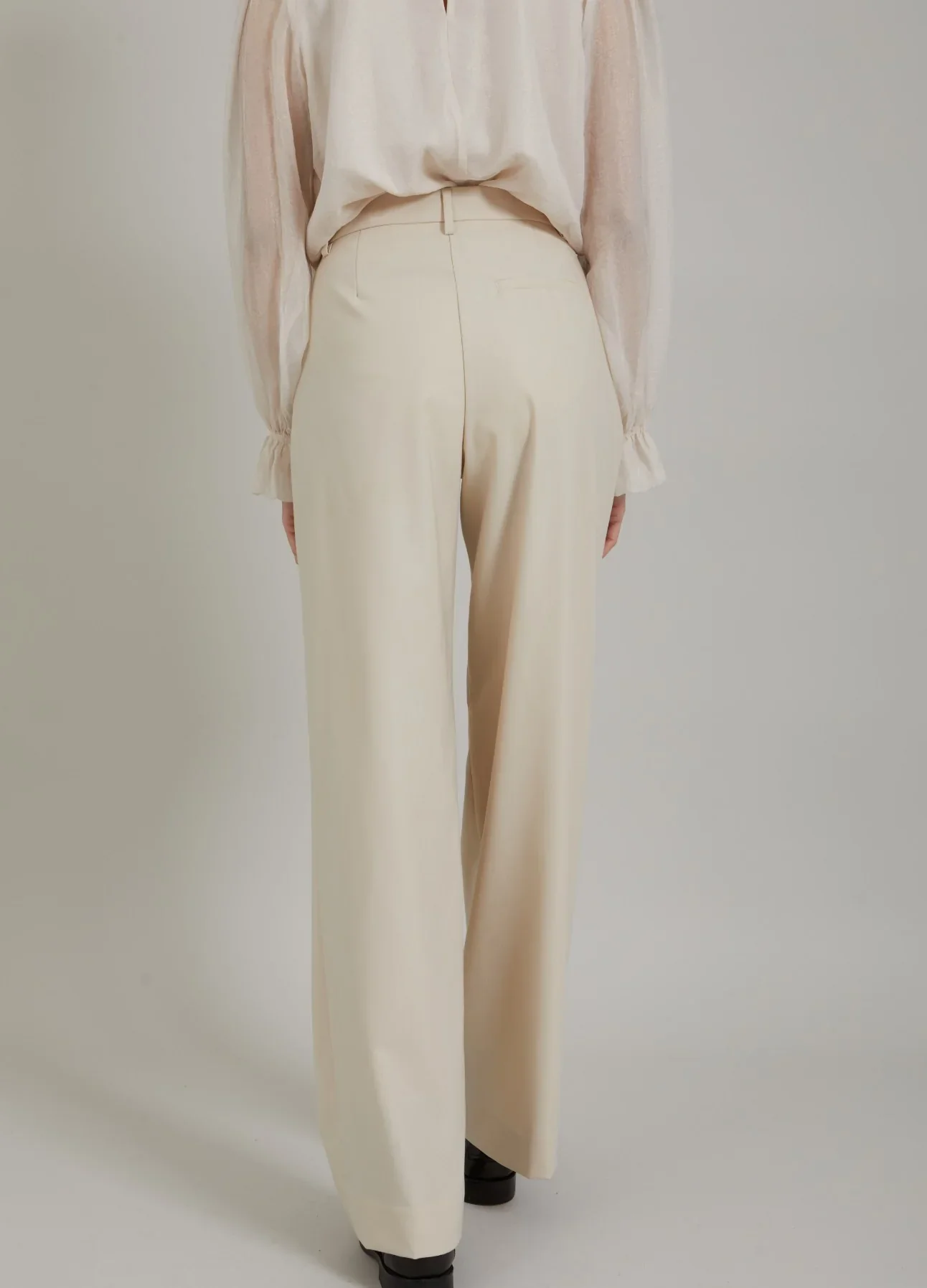 Coster Copenhagen Wide pants Creme Petra fit - Image 5